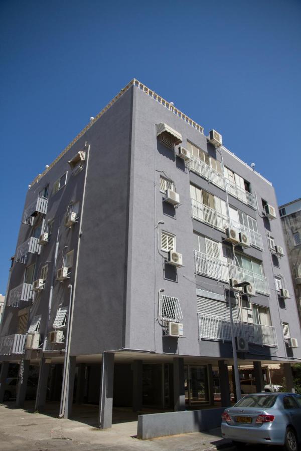 Apartments4You Etsel Bat Jam Exteriér fotografie